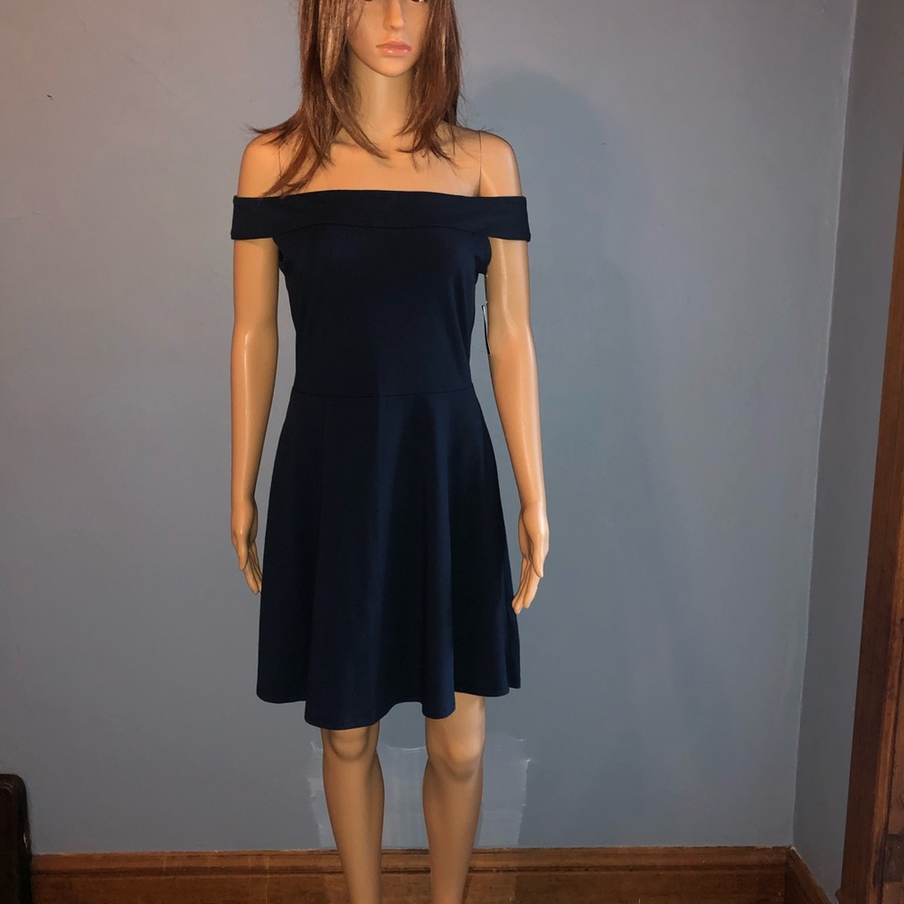 Elegant Off-Shoulder Navy Dress